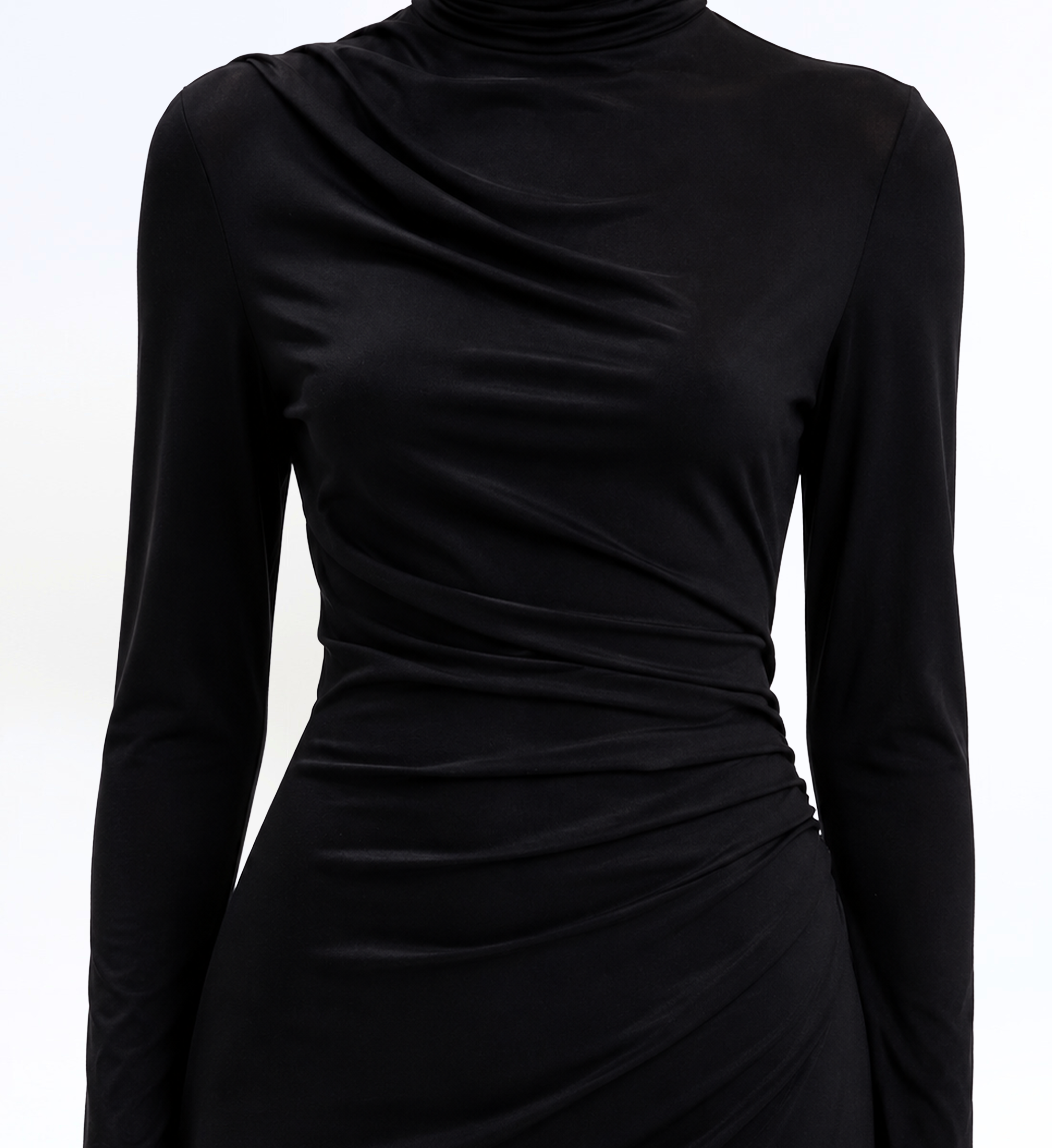 Longsleeves Draped Gowm