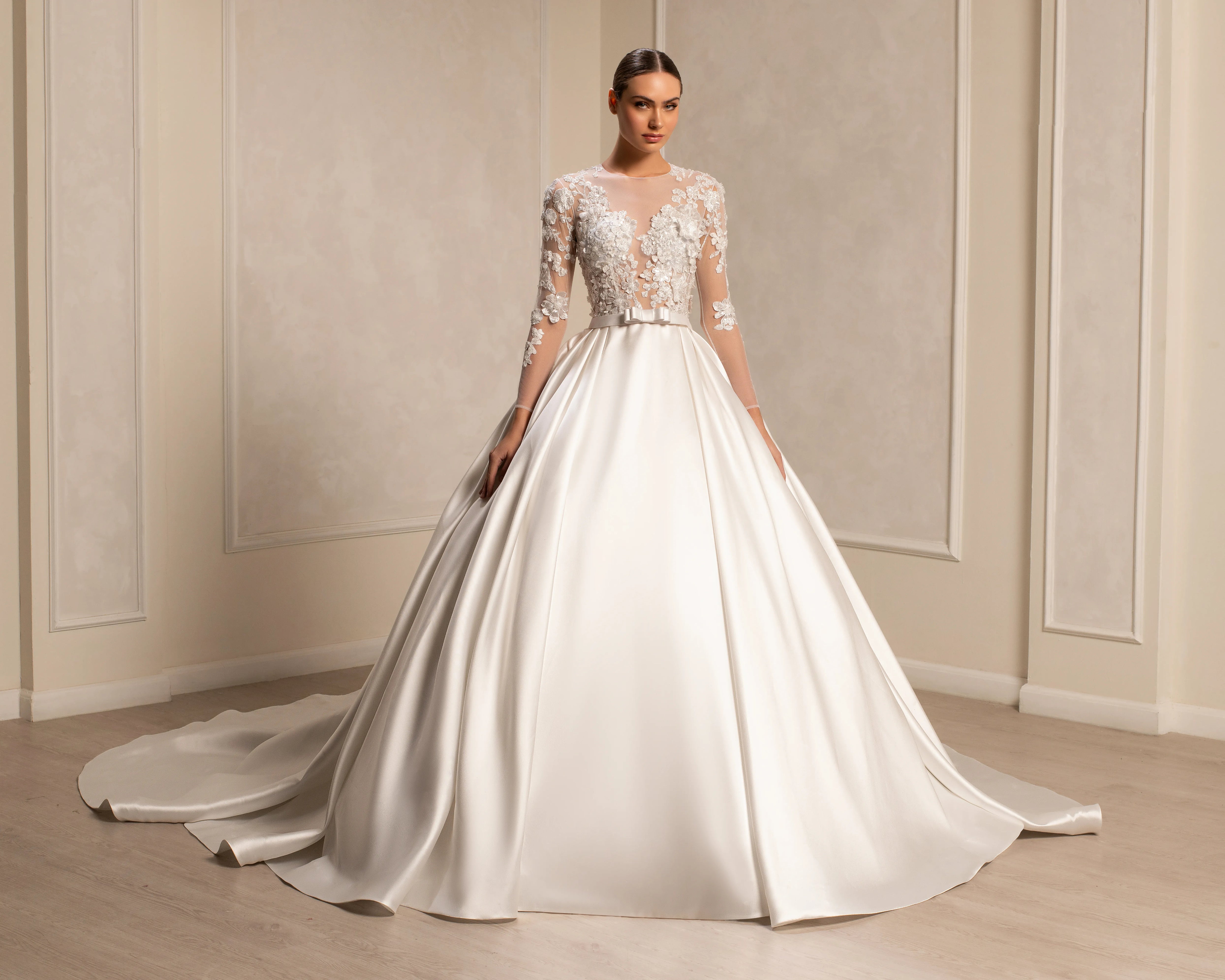 Look 10 | The Classic Bride