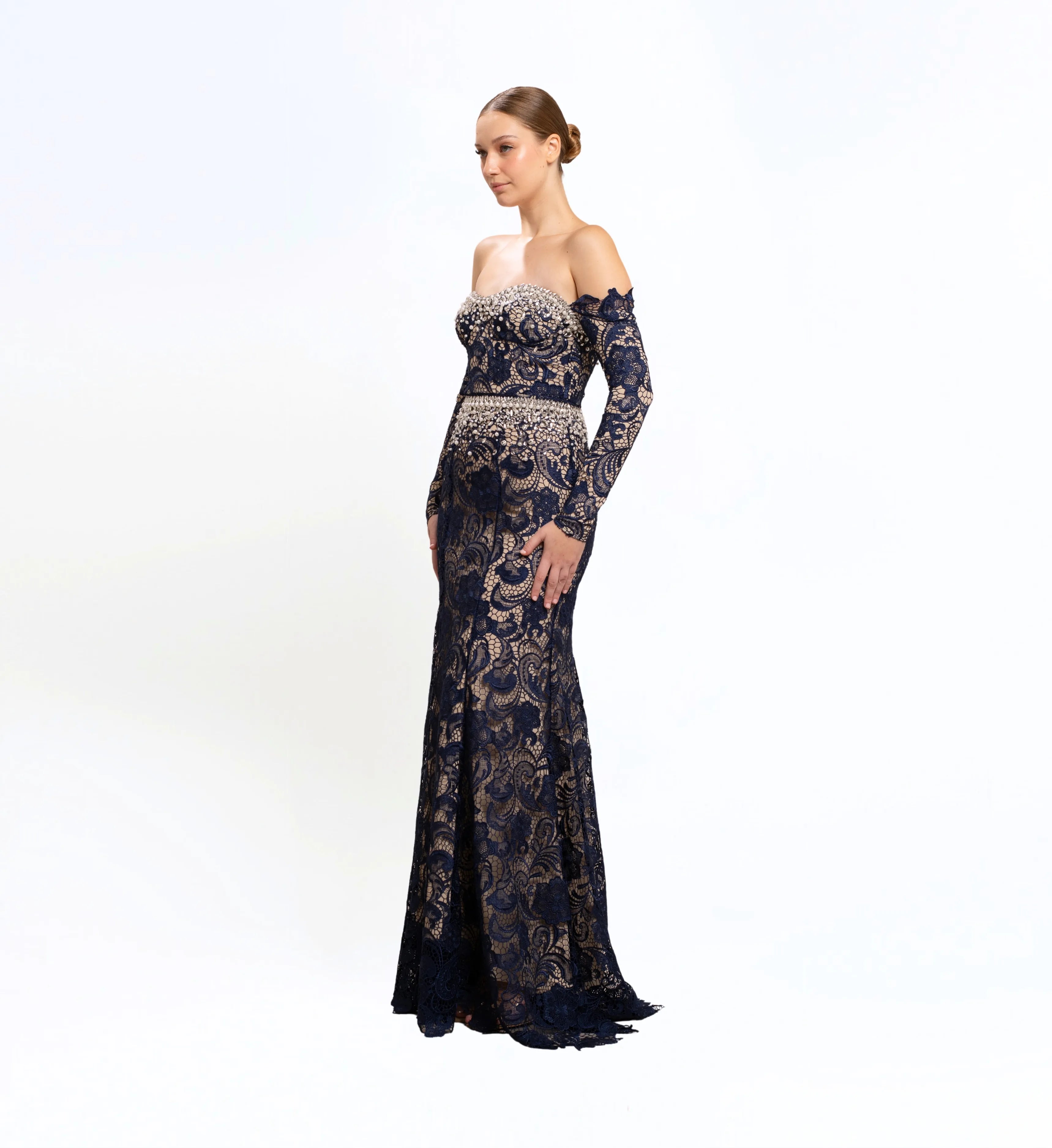 OFF-SHOULDER LACE LONG DRESS