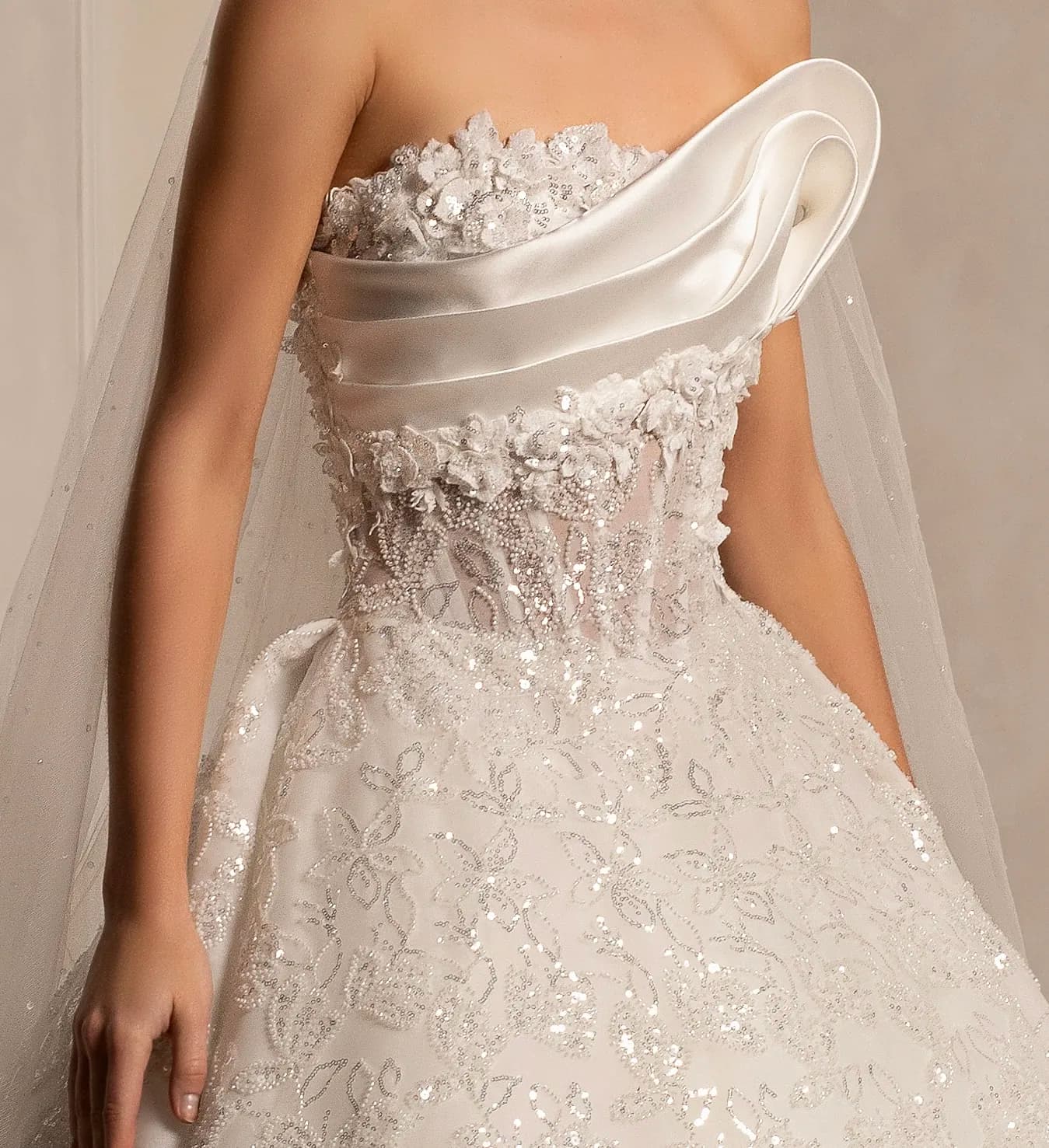 Michael Cinco Bridal RTW Look 08 — image 3