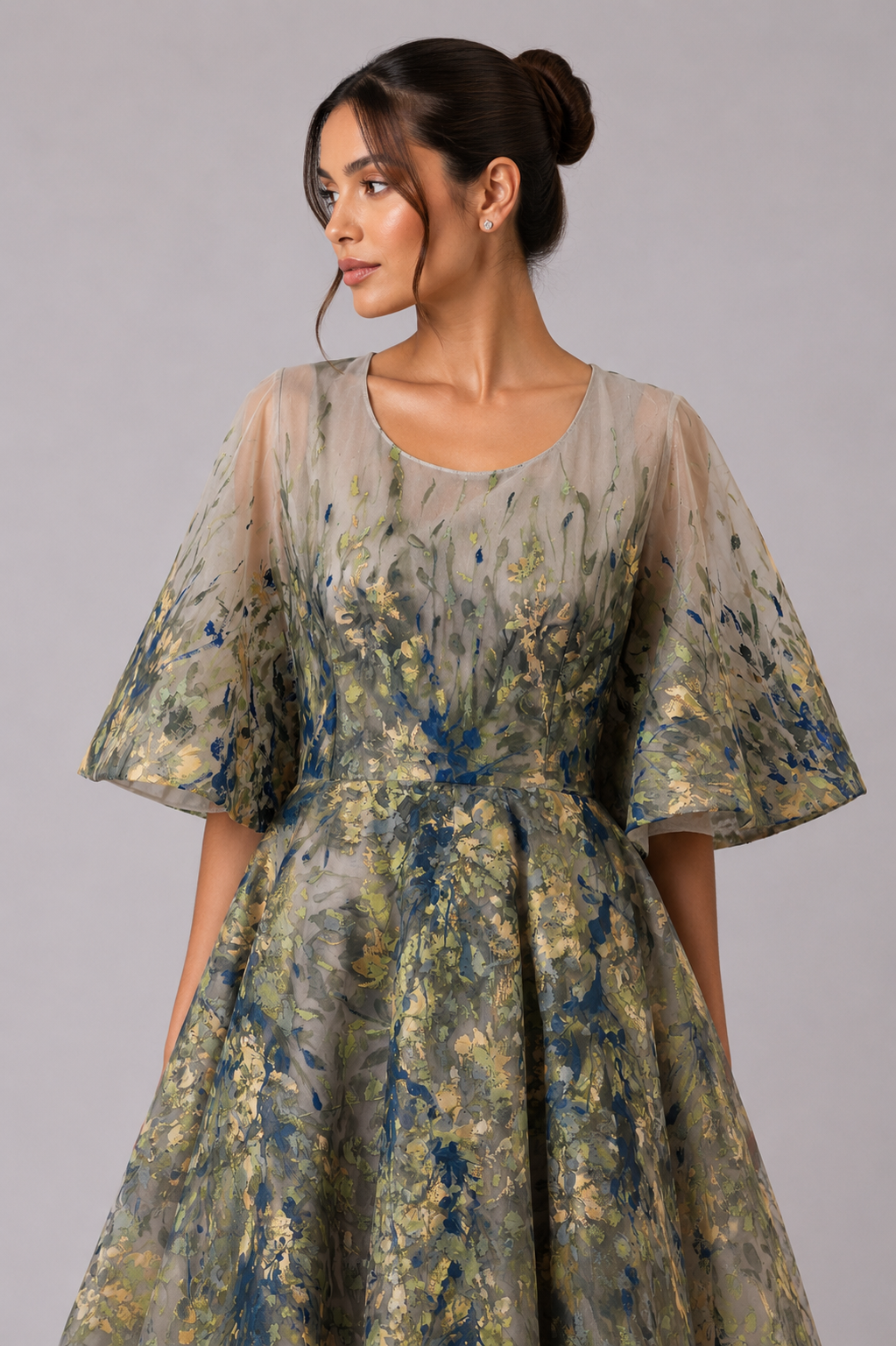 FLORAL TULLE EVENING GOWN