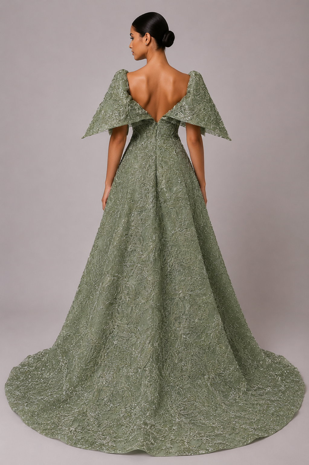 STRUCTURED BALL GOWN