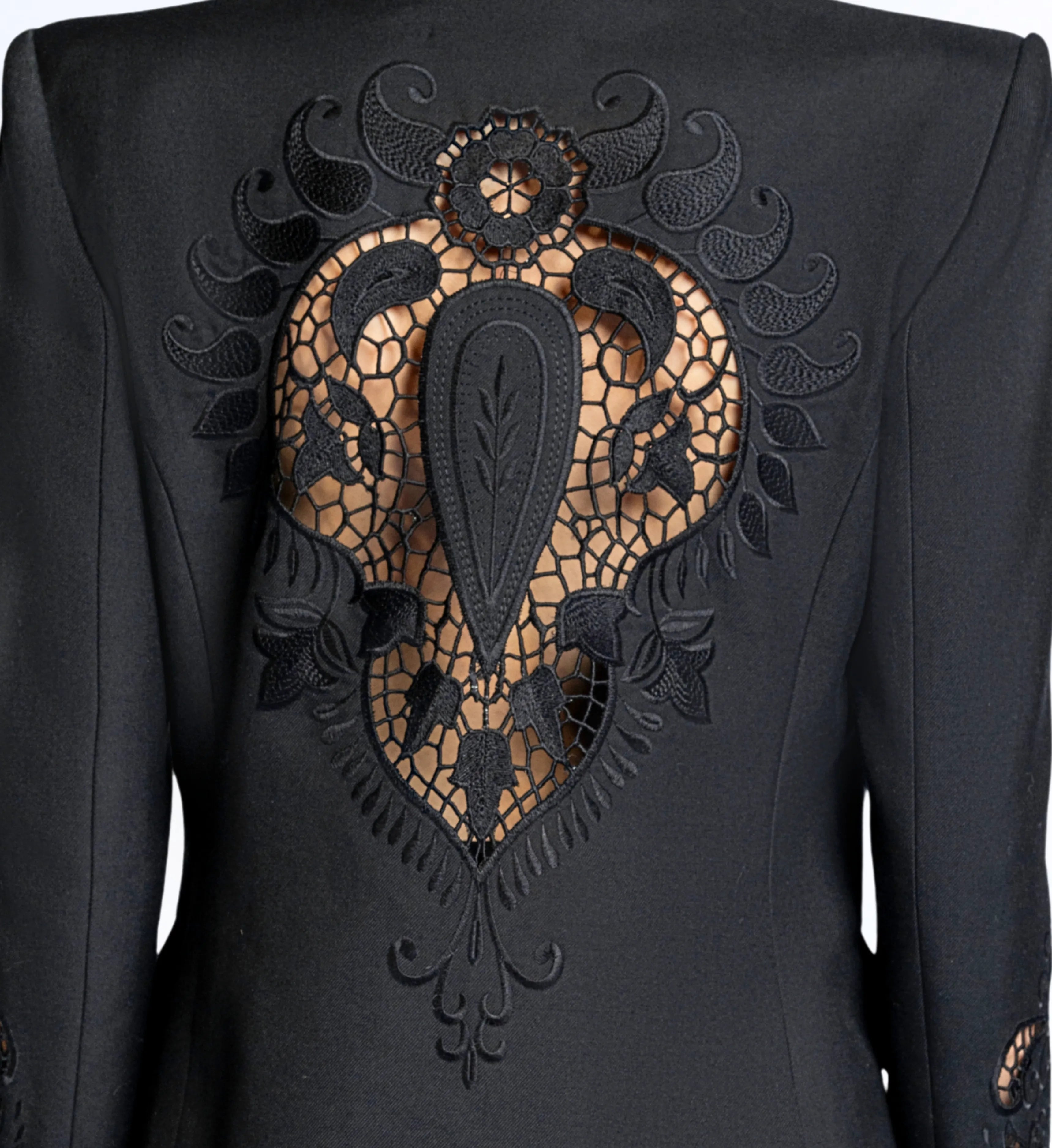 Embroidered suit set - Black