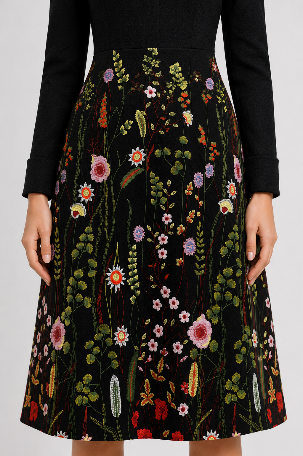 Thread Embroidered Longsleeves Midi Dress