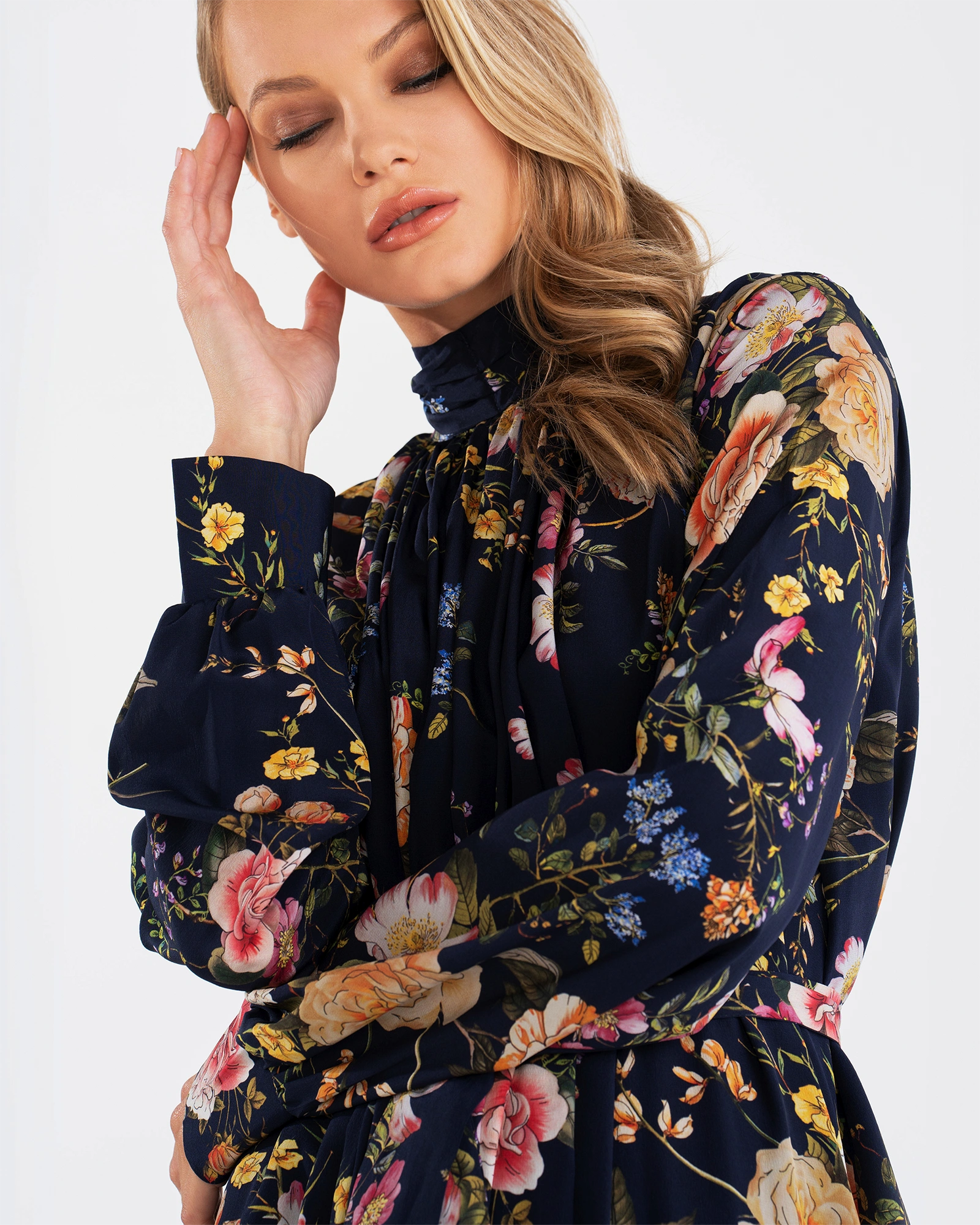 Long Sleeve Floral Bow Tie Dress